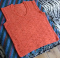 Diamonds and Purls vest - finished