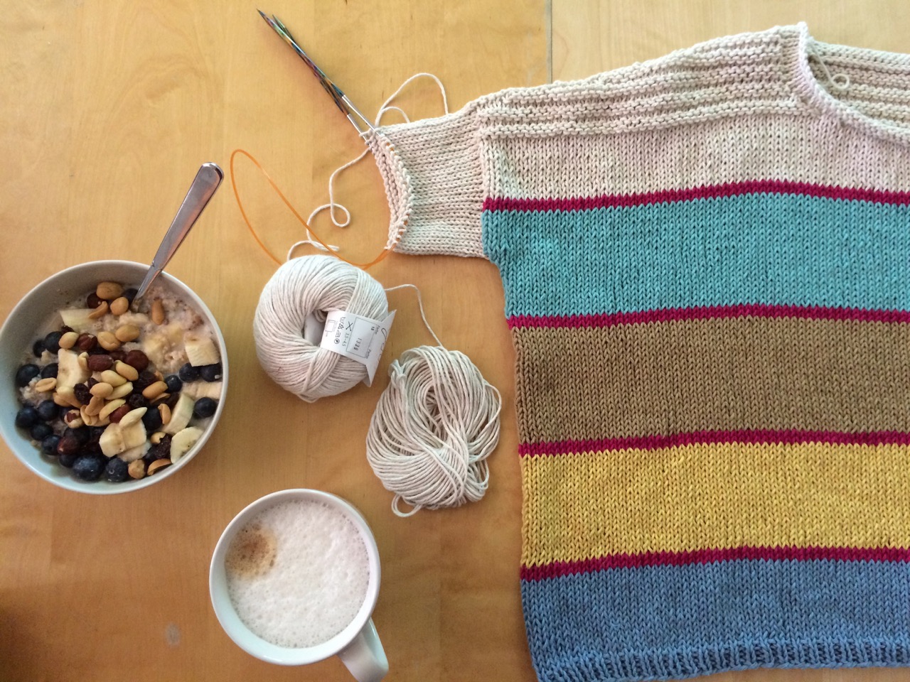 Boxy Pullover aus GGH Linova, Ärmel anstricken