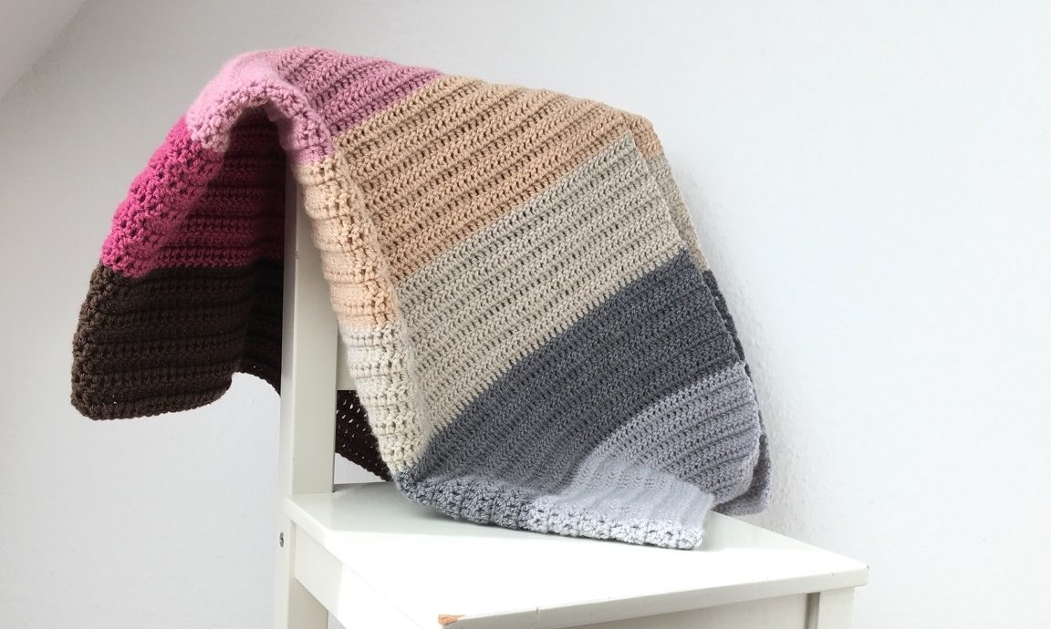 "Simplicity" Babydecke gehäkelt aus Stylecraft Special DK